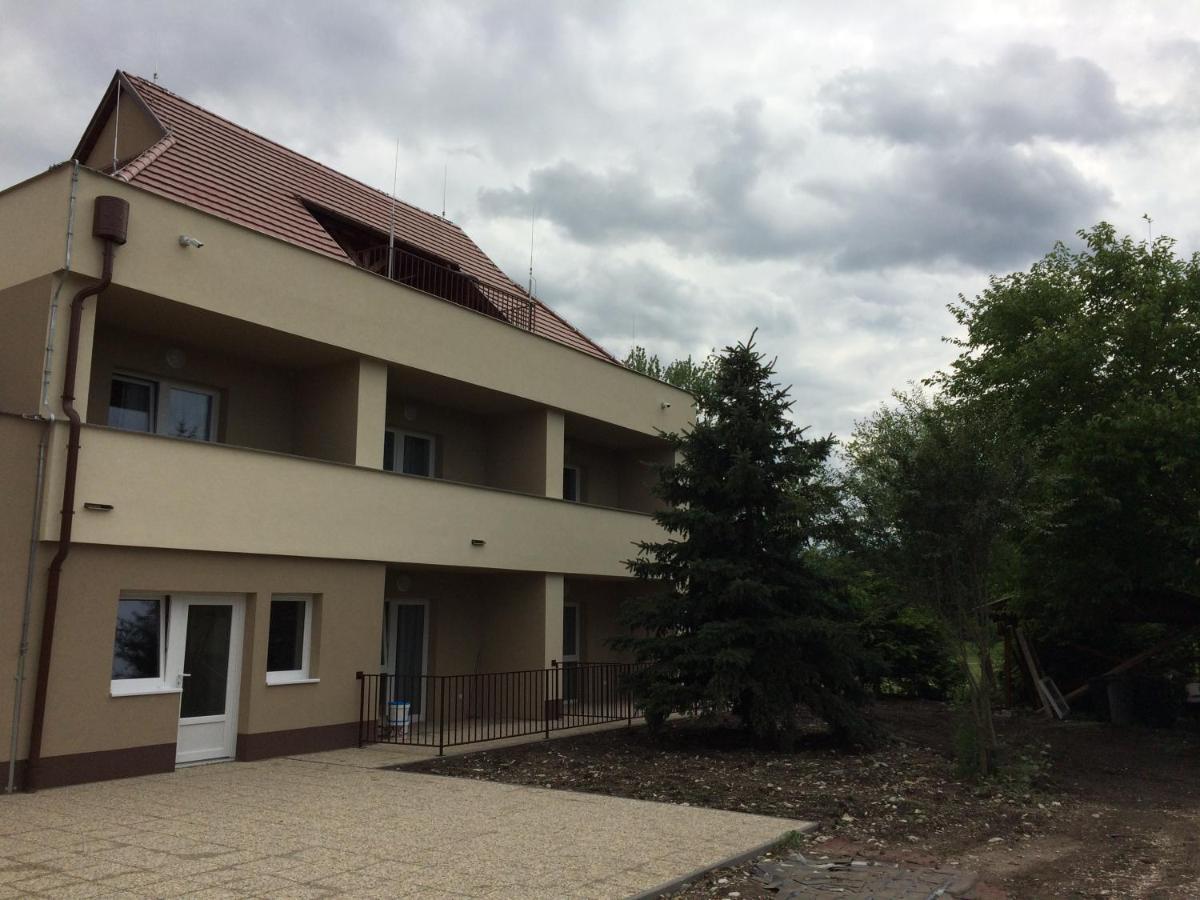 Ferienwohnung Harmonia Panzio Bogács Exterior foto
