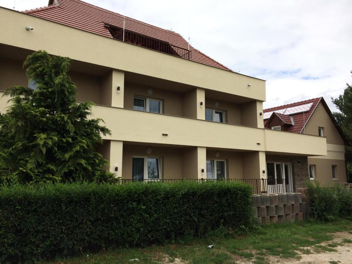 Ferienwohnung Harmonia Panzio Bogács Exterior foto