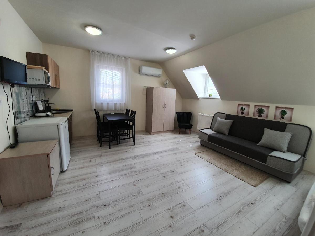 Ferienwohnung Harmonia Panzio Bogács Exterior foto